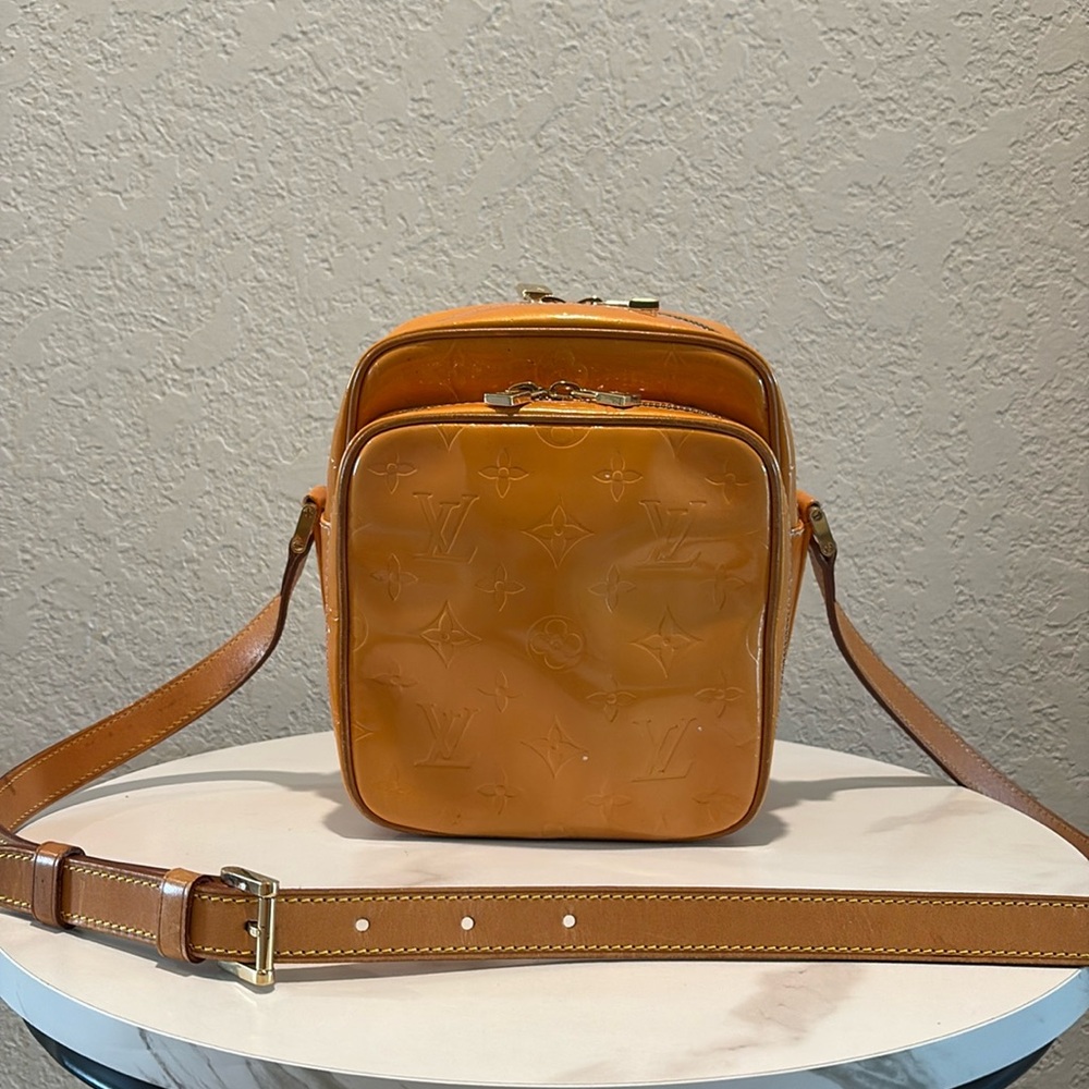 Louis Vuitton LV Shoulder Bag Wooster Orange Vernis